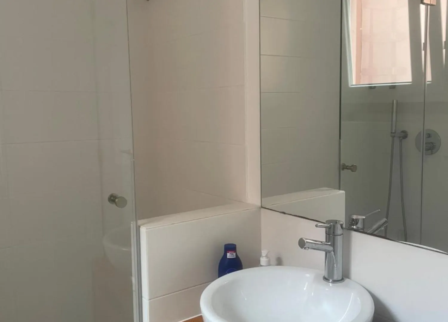 Charming 2 Bedroom Apartment Next To Jardim Da Estrela, Lisboa Portugália